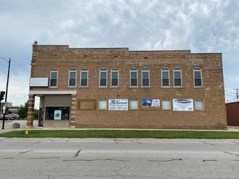 1400 Broadway Ave, Mattoon, IL 61938